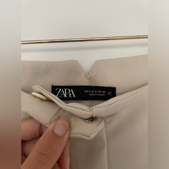 Dress pants - size small - Picture 3 of 3